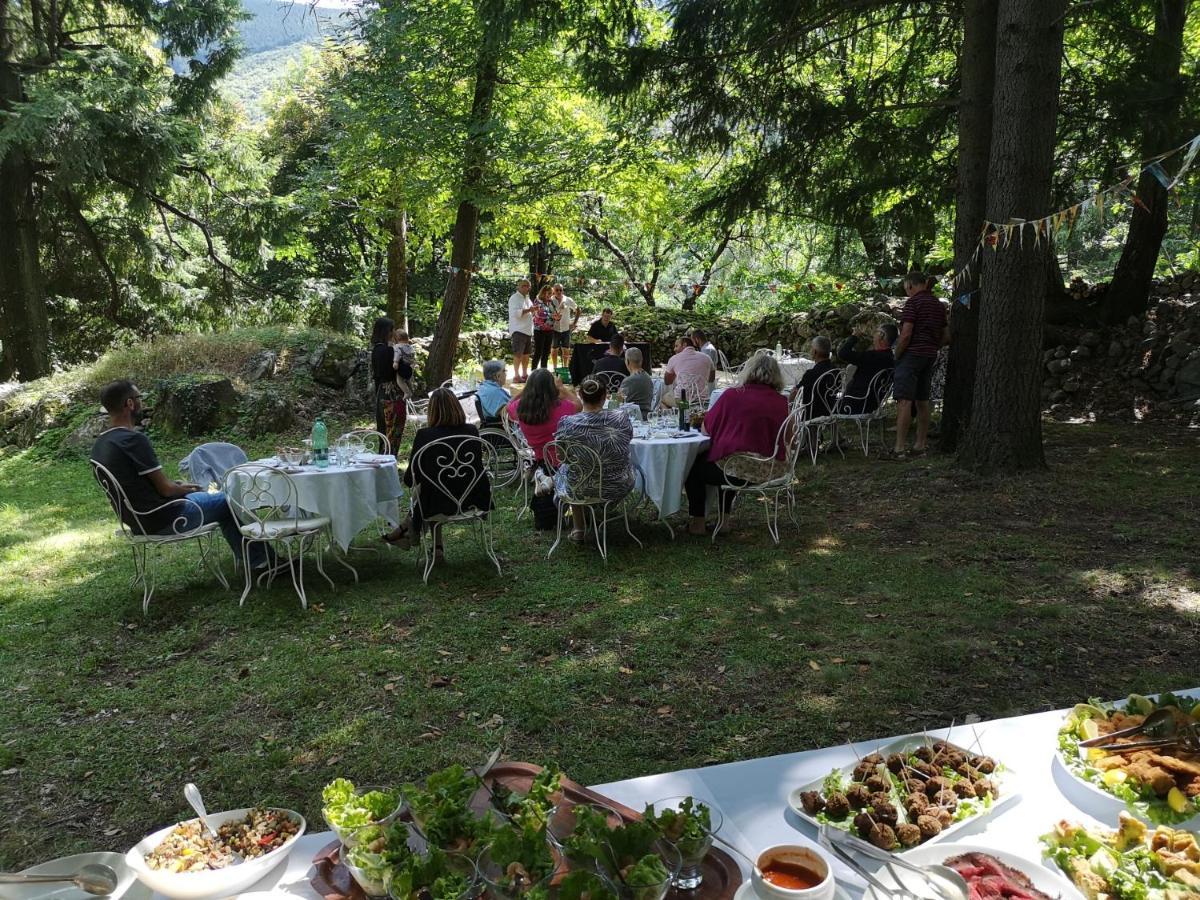 Logis Hotel-Restaurant Le Tanargue Valgorge Exterior photo